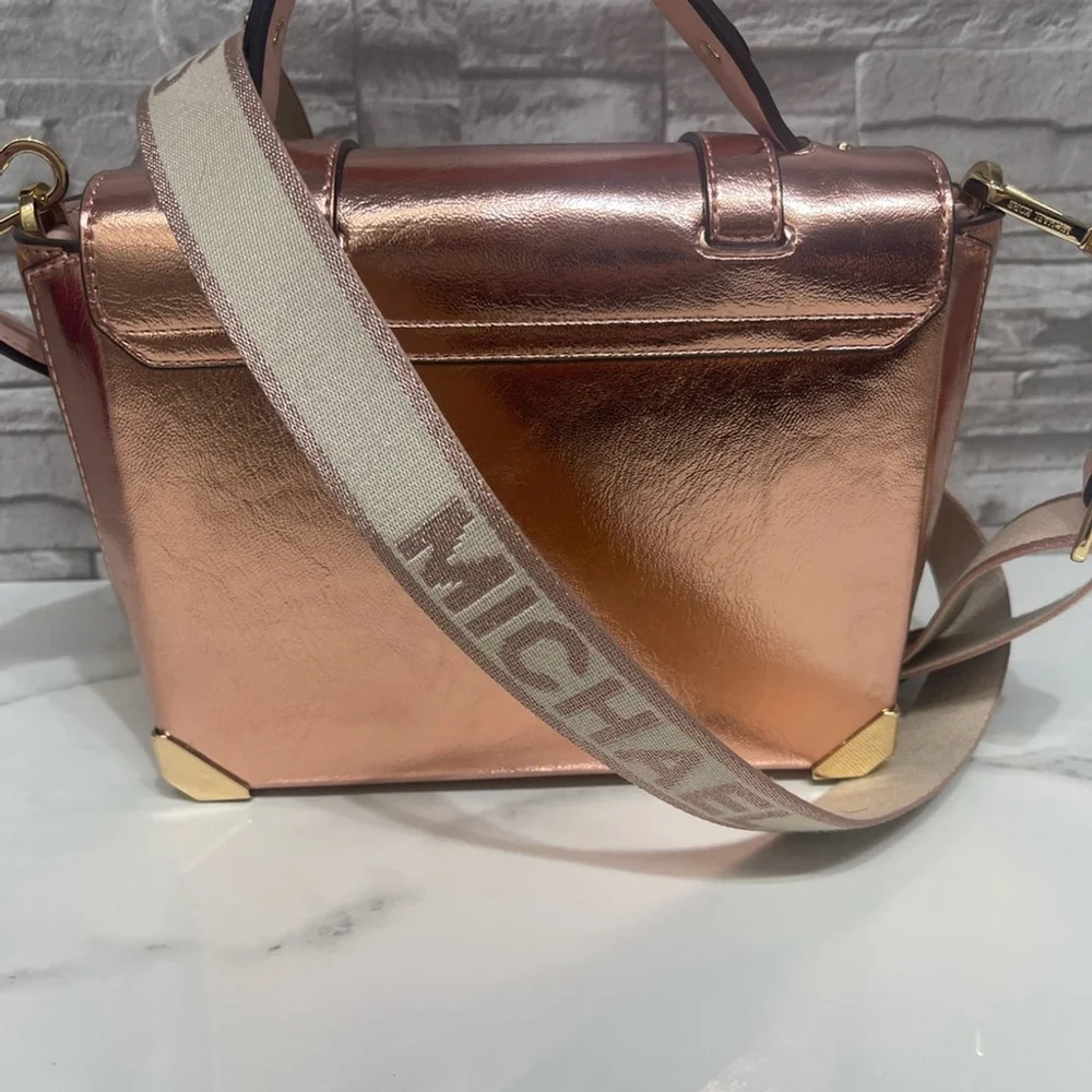 Michael Kors Manhattan Primrose Pink Metallic Satchel Crossbody - Picture 2 of 6